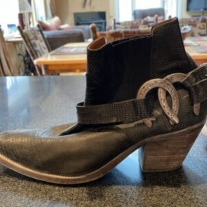 Free People short boots, grayish black, size 9.